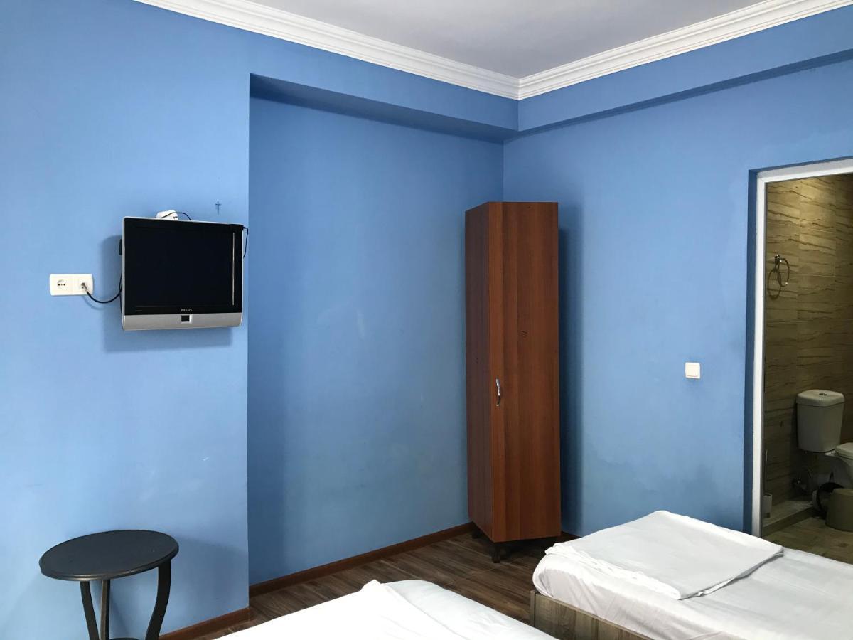 Guest House Nina Kobuleti Exterior foto